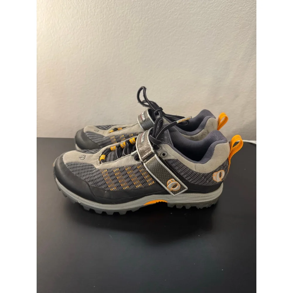 Women's Pearl‎ Izumi Athletic Cycle Shoes Size 9 Gray Orange